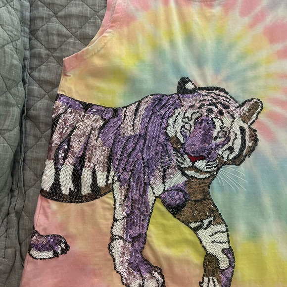 Sparkle City Tiger Tank - Picture 2 of 8